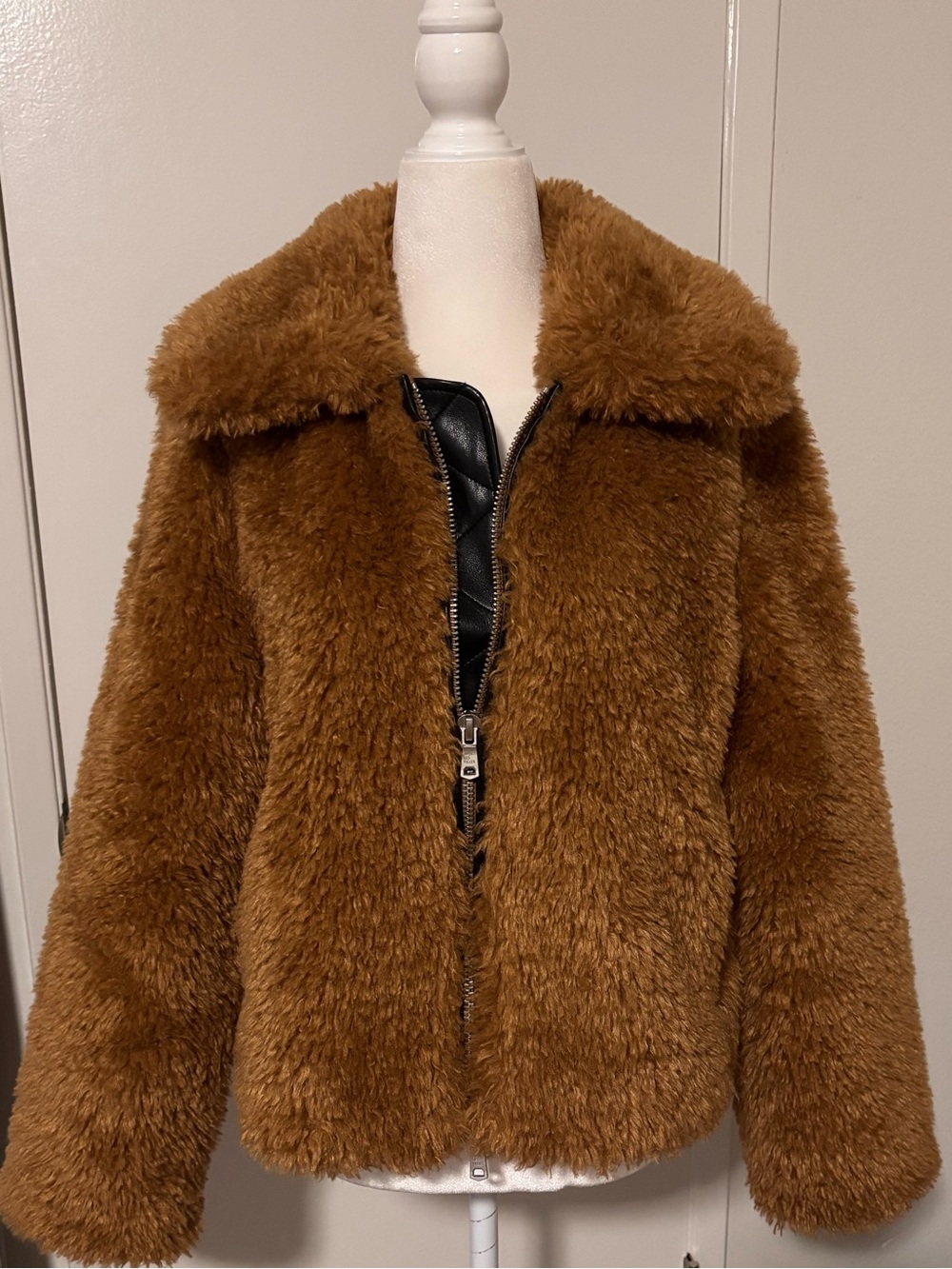 Avec Les Filles Teddy Faux-Fur Jacket in Caramel Brown